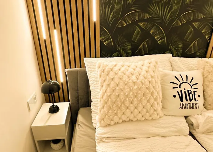 Vibe S33 Apartman Modern & Premium アパート