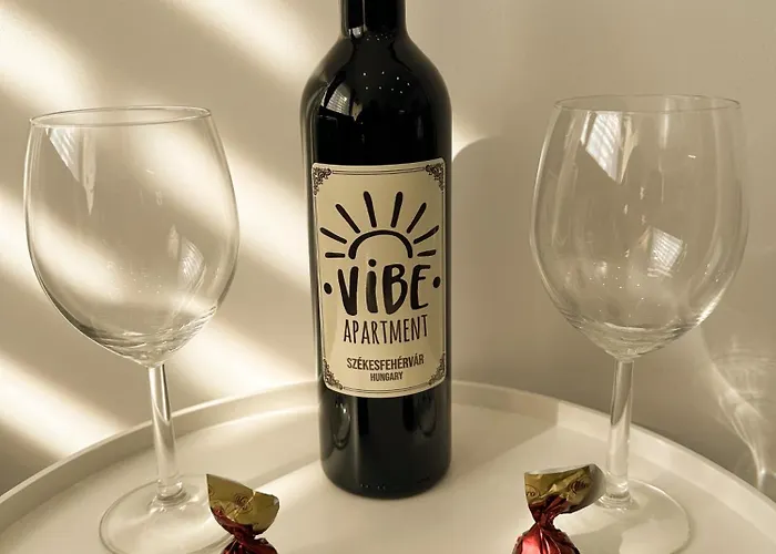 Vibe S33 Apartman Modern & Premium セーケシュフェヘールヴァール